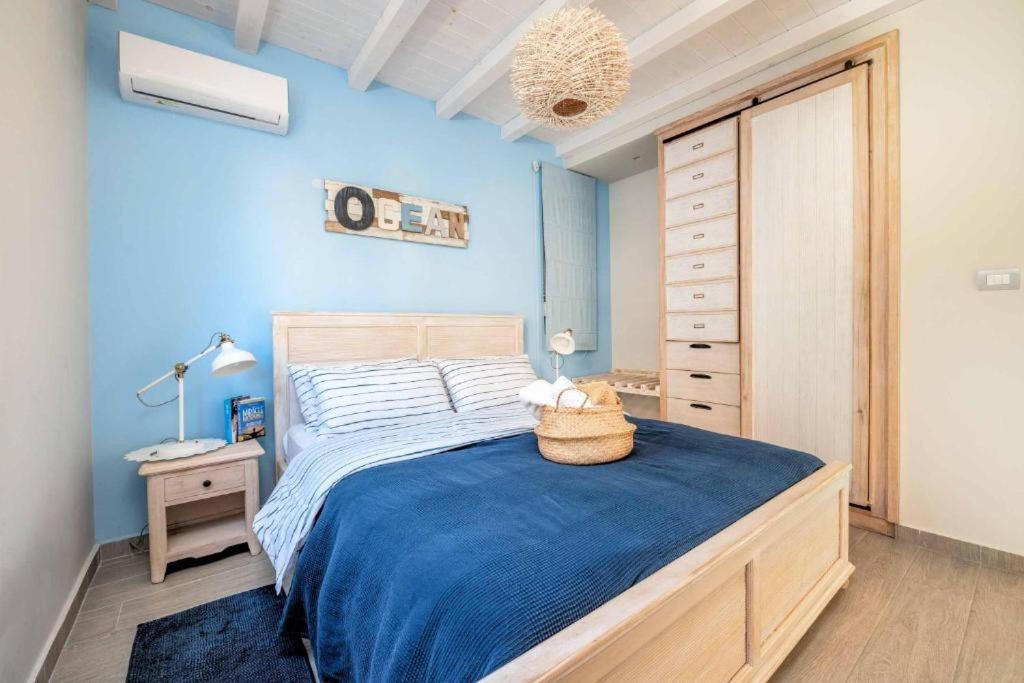 Seabreeze Villa - With Jacuzzi & Heated Pool 马斯蒂查里 外观 照片